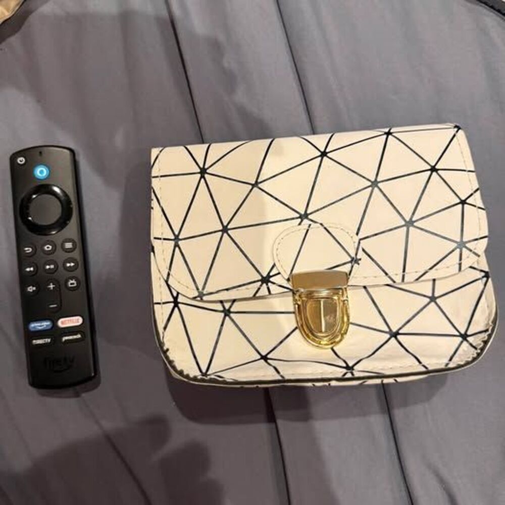 Geometric Pattern Crossbody Bag